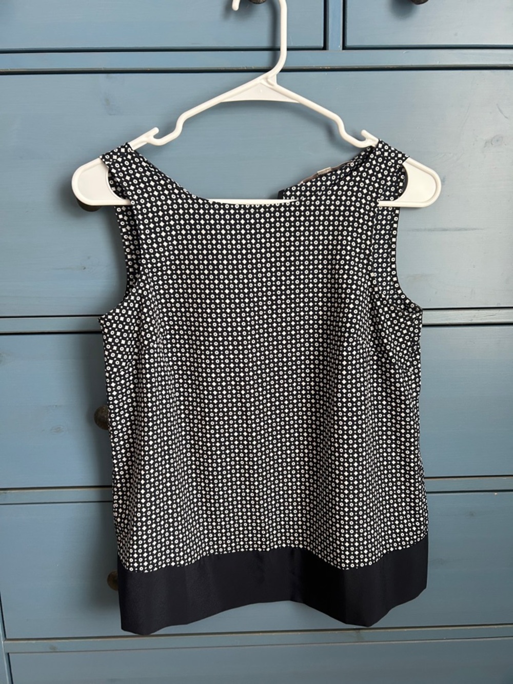 Loft Petite Dressy Tank